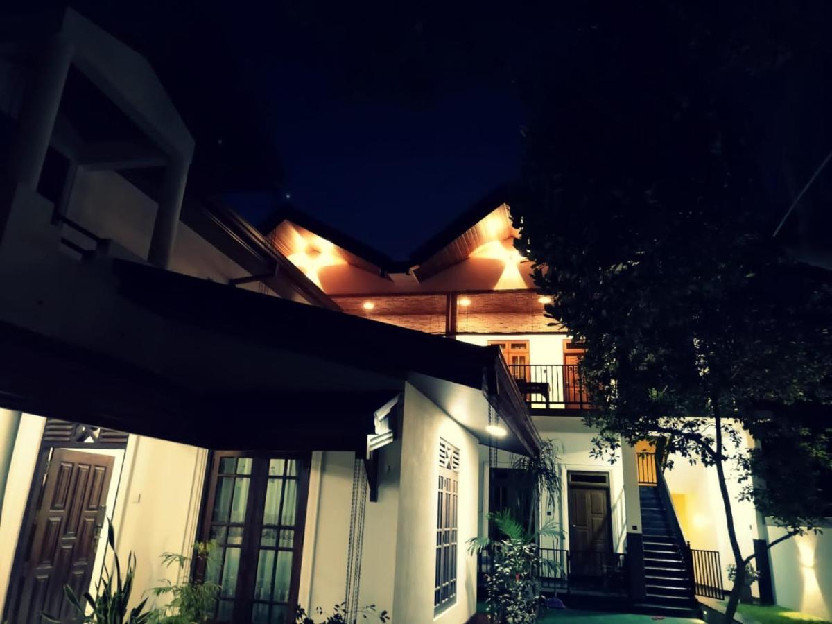 Ceylonima Home Stay Anuradhapura Exterior photo