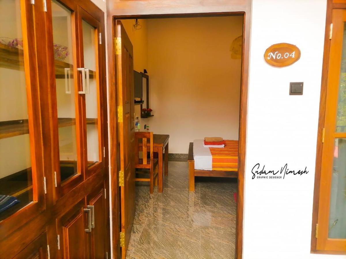 Ceylonima Home Stay Anuradhapura Exterior photo