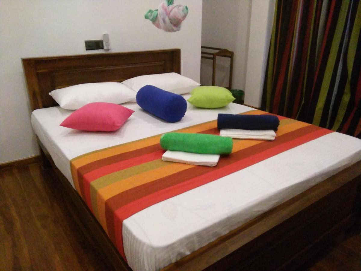 Ceylonima Home Stay Anuradhapura Exterior photo
